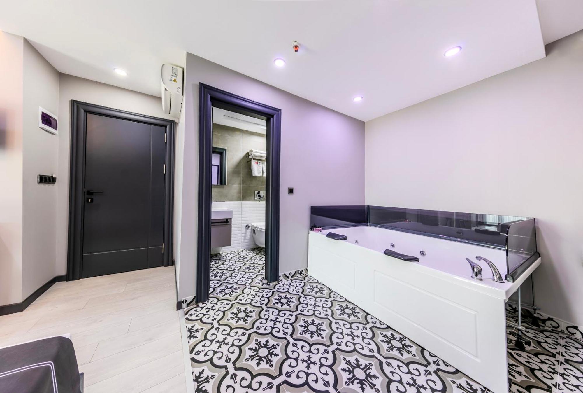 Intercity Hotel Istanbul Airport Arnavutkoy Exterior photo